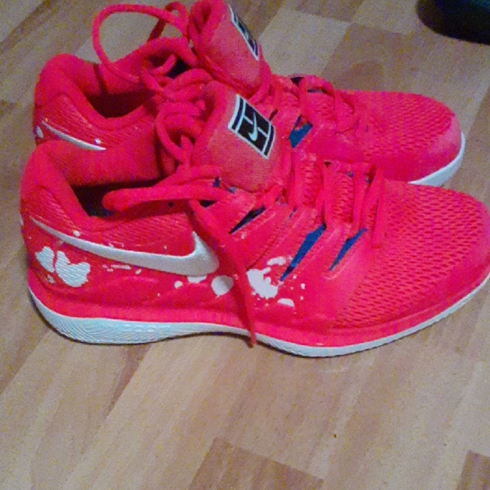 Vibrant Red Athletic Sneakers